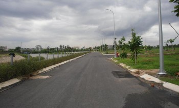 Bán đất nền sổ đỏ ven sông Phú Hữu Quận 9, xây dựng tự do, công chứng sang tên ngay