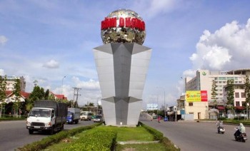 Bình Dương: Trao giấy phép đầu tư cho 33 dự án với tổng vốn 695 triệu USD