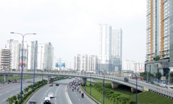 Gần 8 tỷ USD đầu tư vào khu Đông TP HCM