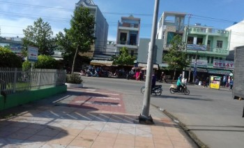 *HOT*HOT*HOT* Đất thổ cư đường Hoàng Đạo Thúy, Gần Chợ Bình Điền giá 675tr