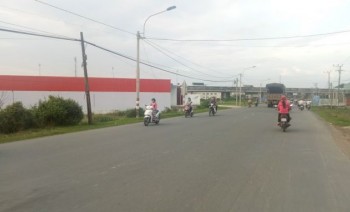 Bán đất Bình Chánh, Quốc Lộ 50, SHR, xây dựng ngay, CK 10%. LH 0978.209.383