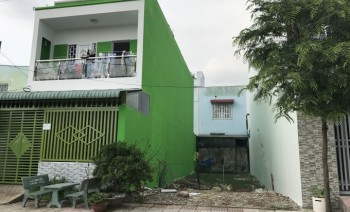  BÁN GẤP MIẾNG ĐẤT NGAY KHU DÂN CƯ ẤP 2 TÂN KIÊN, GIÁ CHỈ 9tr/m2, liên hệ 0931 785818.