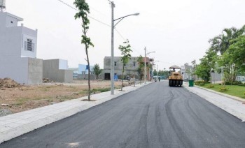 Cần tiền sang lai 2 lô đất nền liền kề tại KCN Phúc Long,Thuận Đạo dân cư đông,có thể kd phòng trọ