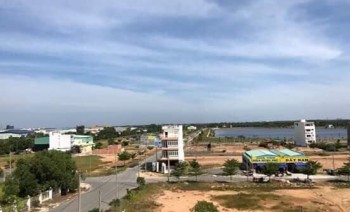 Bán gấp 10 lô mặt tiền QL 50, SHR, LH 0969 930 590